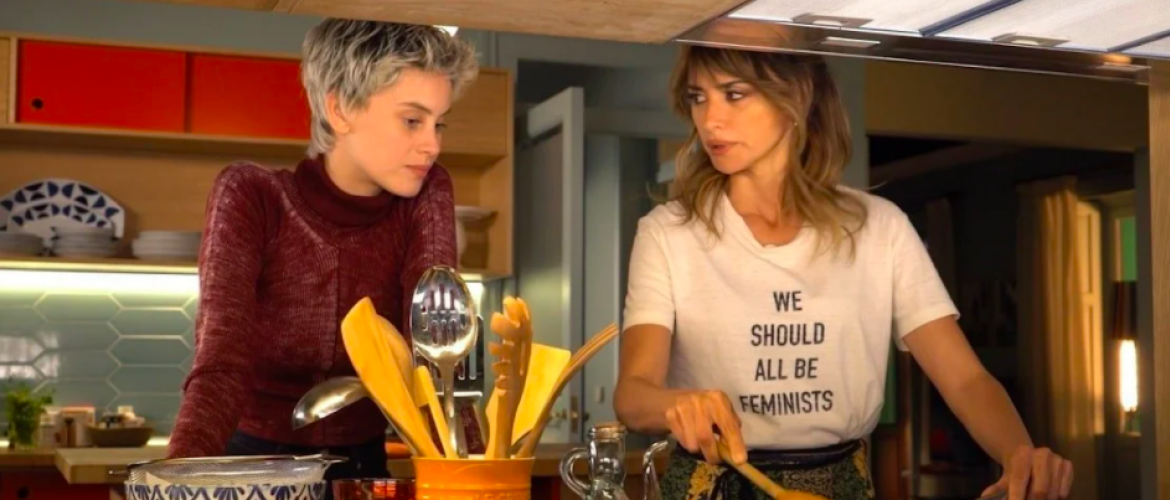 Dos mujeres cocinando 