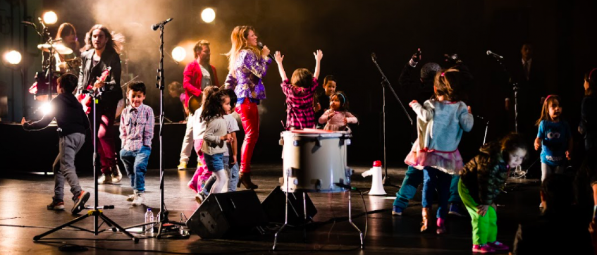 Grupo Tú Rockcito Niños en concierto musical