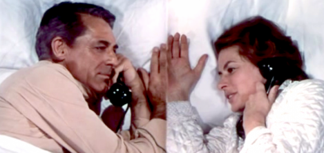 pareja hablando por telefono